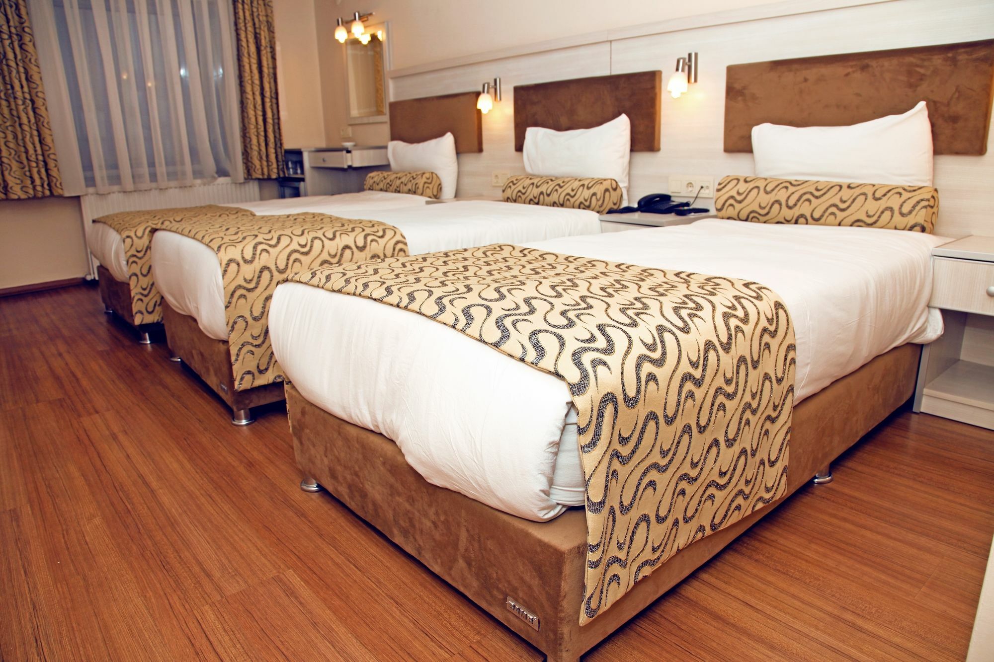 Grand Zeybek Hotel Izmir Zewnętrze zdjęcie