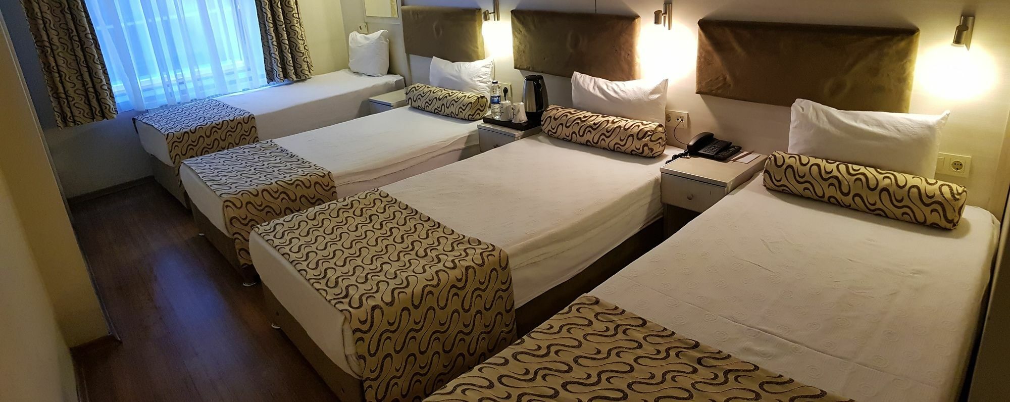 Grand Zeybek Hotel Izmir Zewnętrze zdjęcie