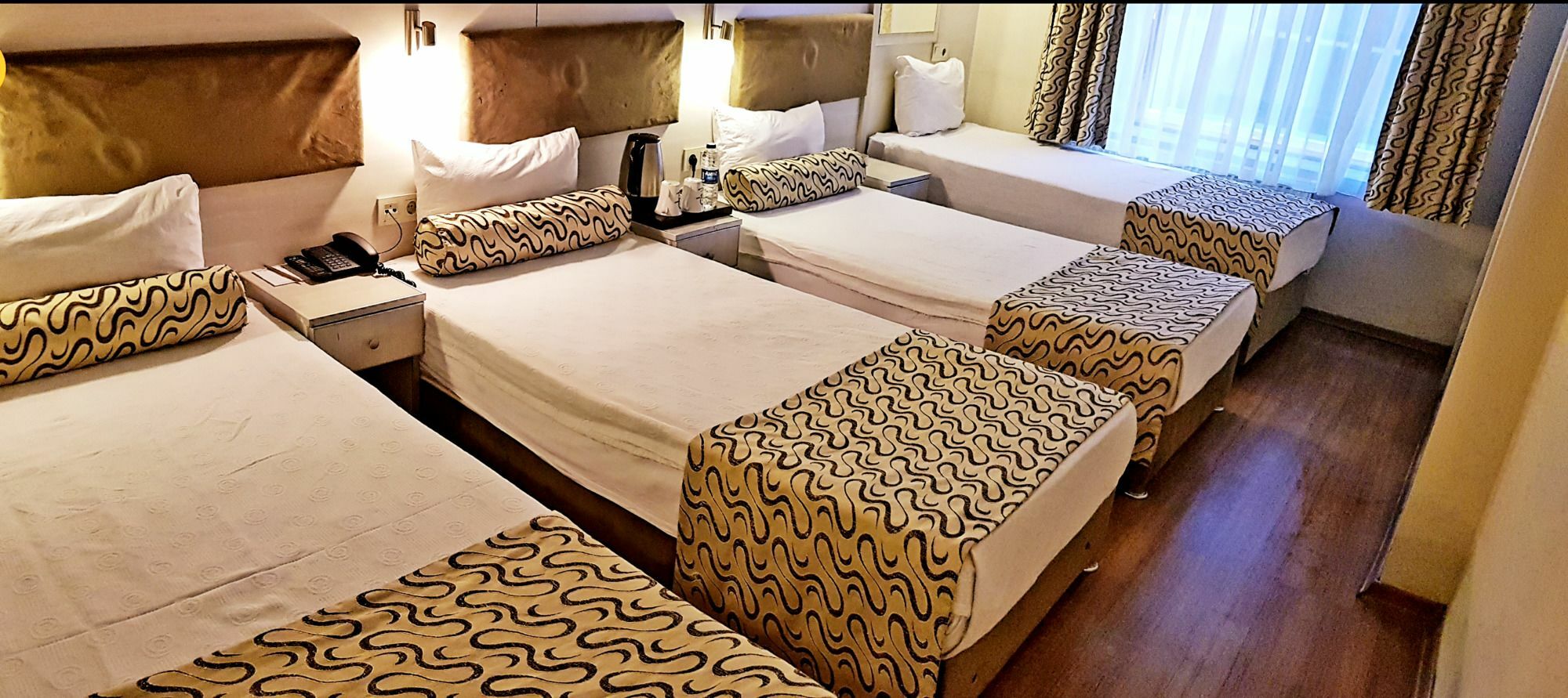 Grand Zeybek Hotel Izmir Zewnętrze zdjęcie